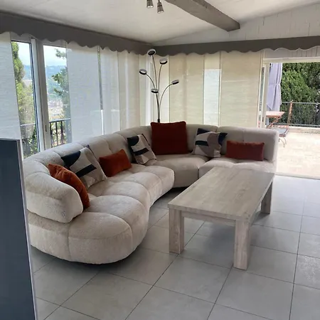 Bastide Anna * لو كانيت